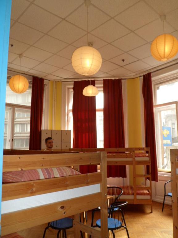 All-Central Hostel بودابست الغرفة الصورة